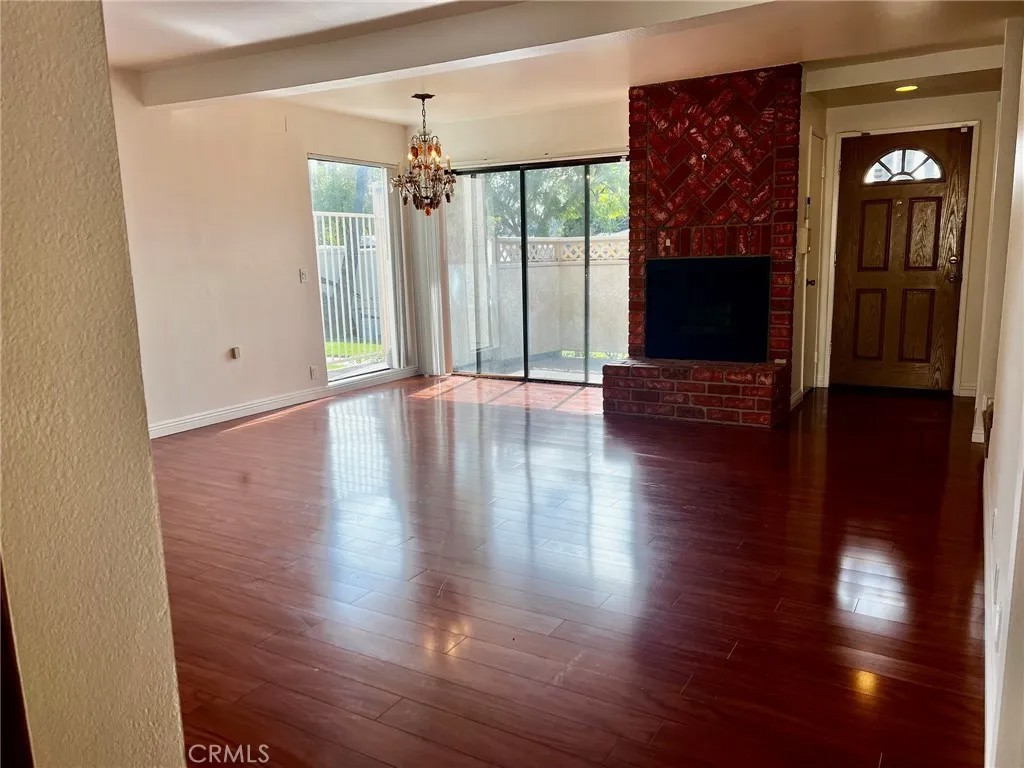 19451 Sherman Way 501