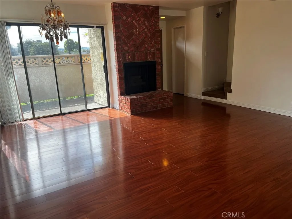 19451 Sherman Way 501