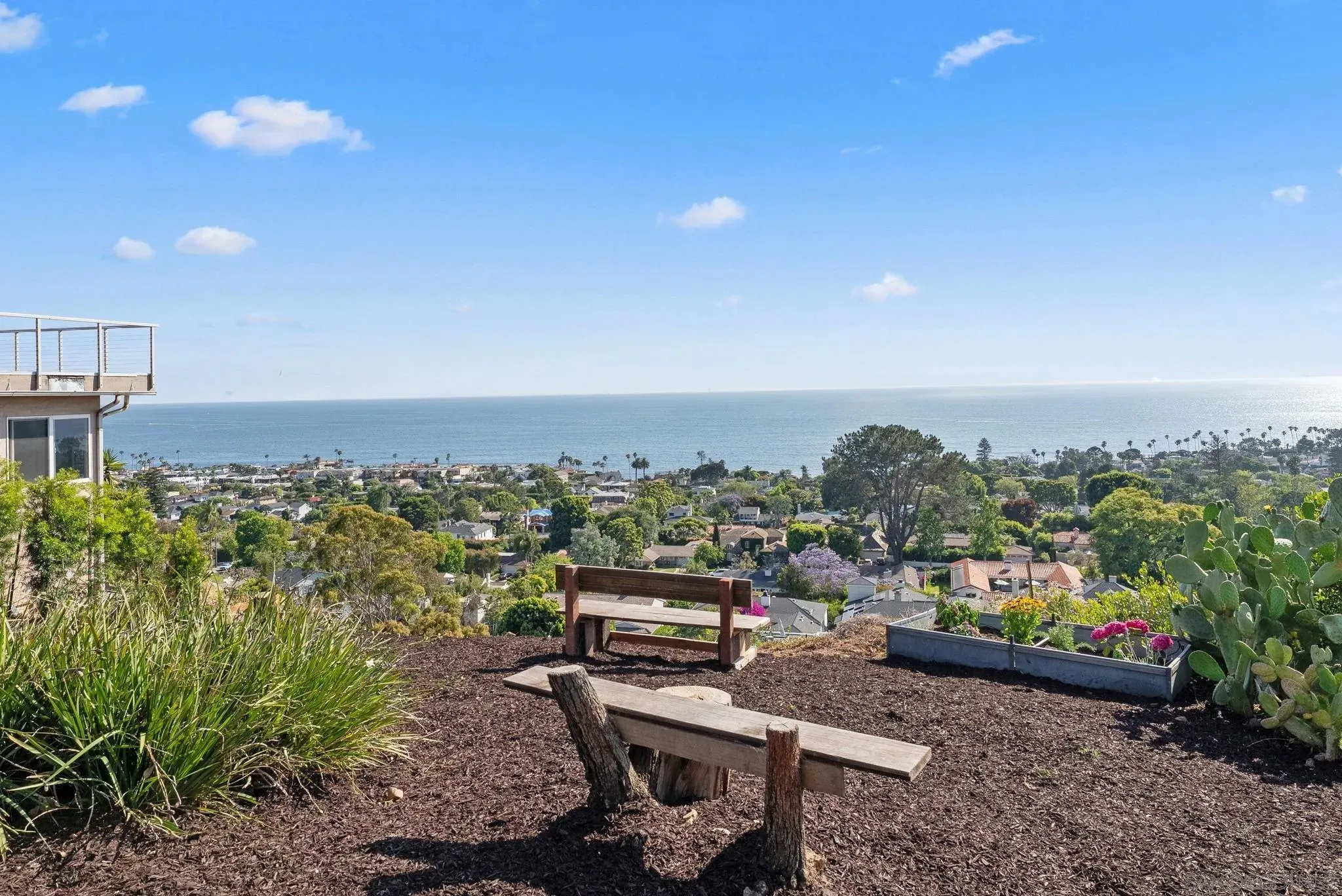 La Jolla, California 92037, United States, 3 Bedrooms Bedrooms, ,3 BathroomsBathrooms,Residential,Active,165341