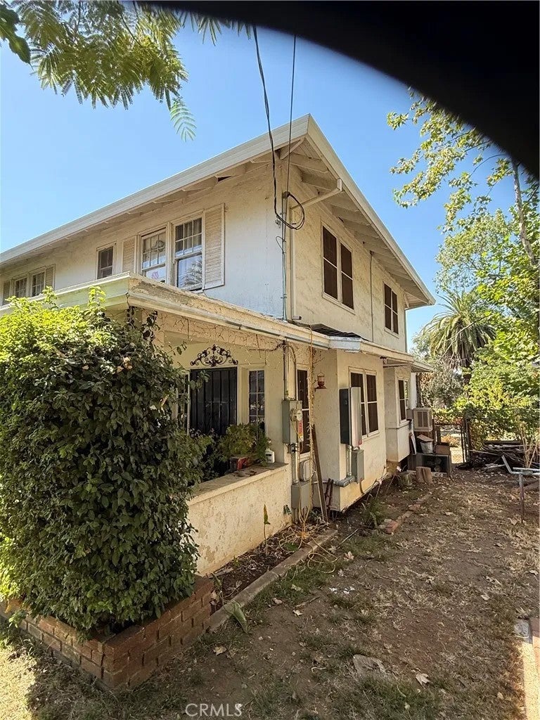 2730 Orange Avenue
