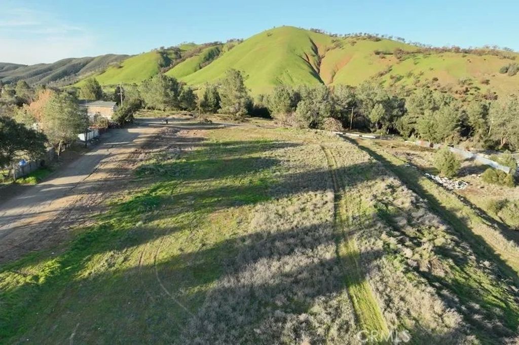 Photo of 3150 Ciwa, Clearlake, CA 95422 (MLS # LC26025639)