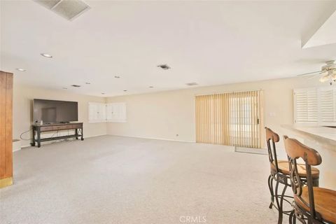 Tiny photo for 6912 Louise Ave, Lake Balboa, CA 91406 (MLS # SR25242955)