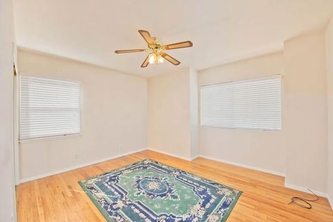 Tiny photo for 6912 Louise Ave, Lake Balboa, CA 91406 (MLS # SR25242955)