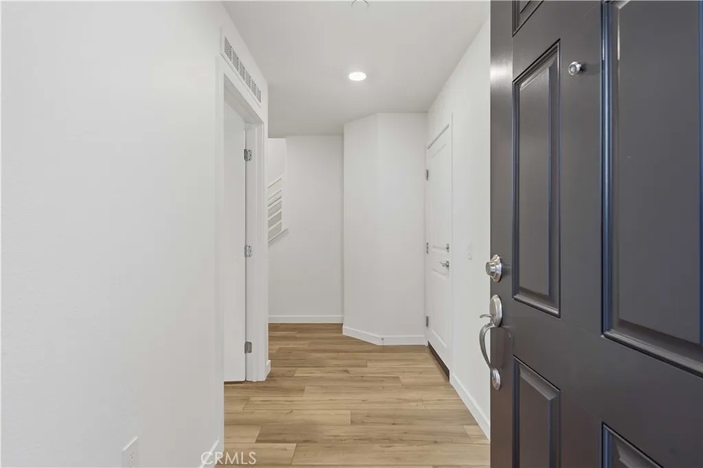 2543 Hepburn Street