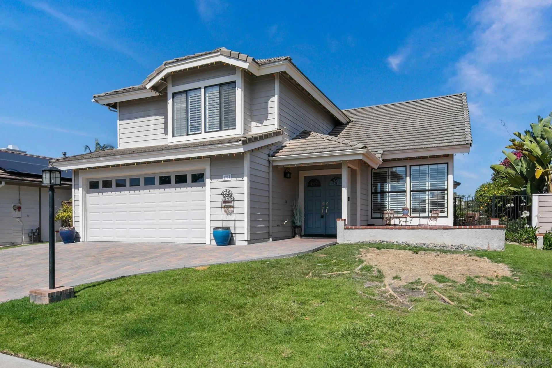 1705 Hawk View Dr