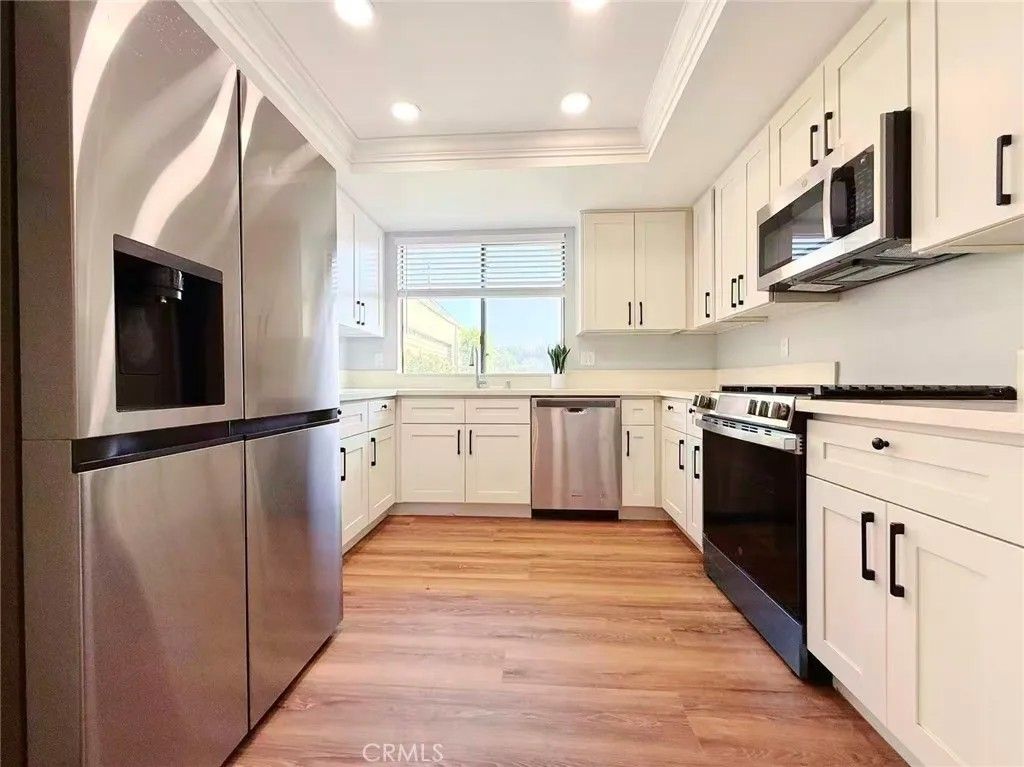 Photo of 239 LINWOOD Avenue #E, Monrovia, CA 91006 (MLS # WS25278908)