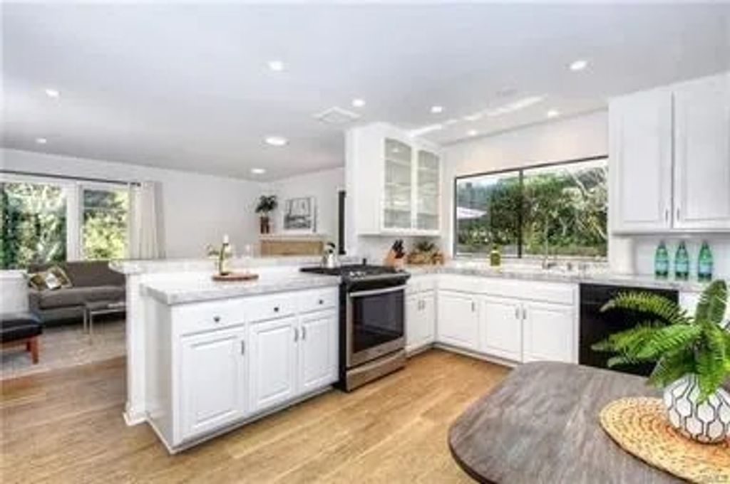 Photo of 721 Jasmine Avenue, Newport Beach, CA 92625 (MLS # OC26073757)