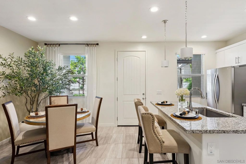 Photo of 4132 Calle Arbol, Oceanside, CA 92057 (MLS # 250035514)