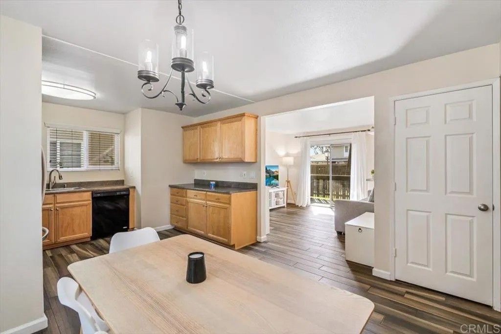 Photo of 2528 White Oak Place #5, Escondido, CA 92027 (MLS # PTP2508438)