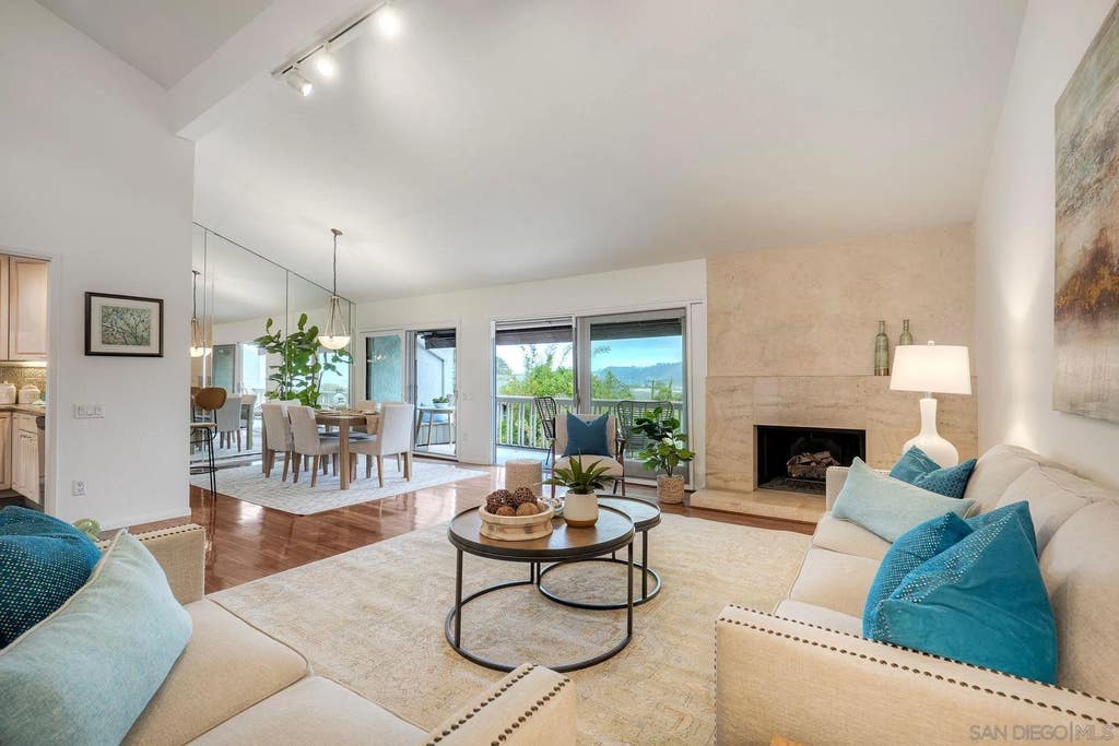 Photo of 12818 Caminito De Las Olas, Del Mar, CA 92014 (MLS # 260013592)