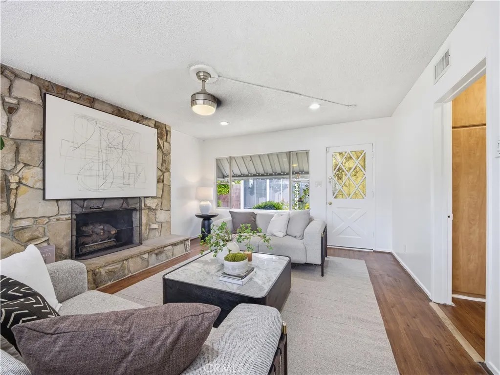 13520 S Wilkie