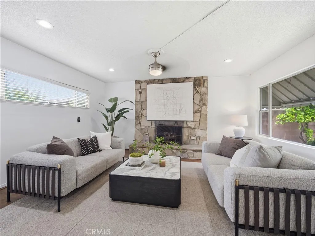 13520 S Wilkie