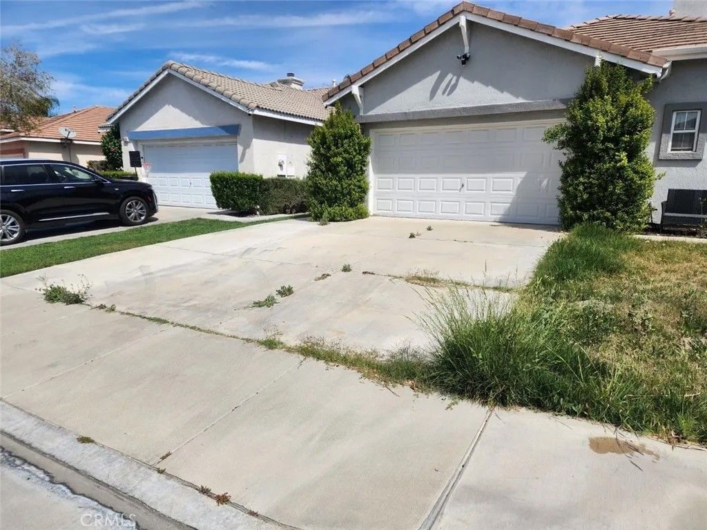 Photo of 5191 Westerfield Street, Jurupa Valley, CA 92509 (MLS # HD26069367)