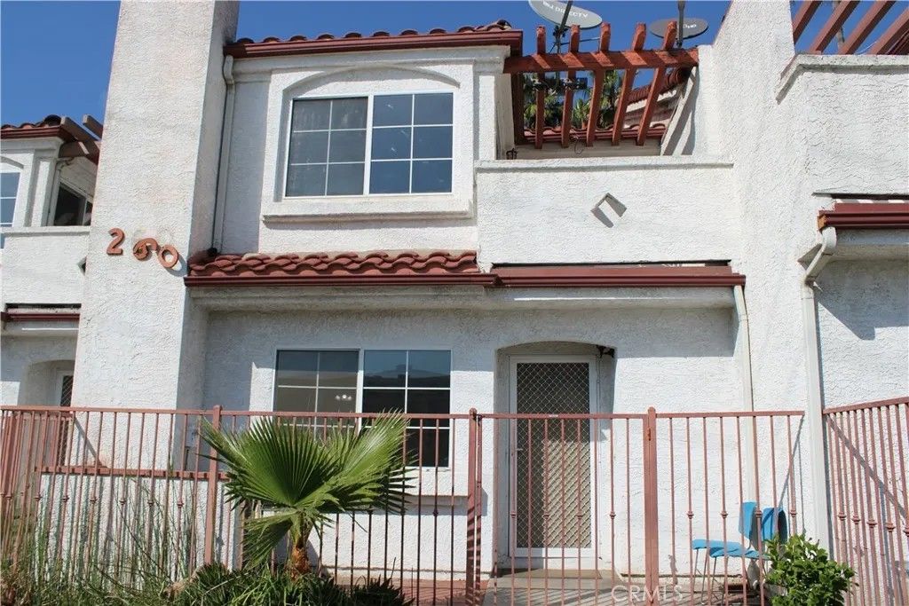 Photo of 260 E Beverly Boulevard #C, Montebello, CA 90640 (MLS # MB26043314)