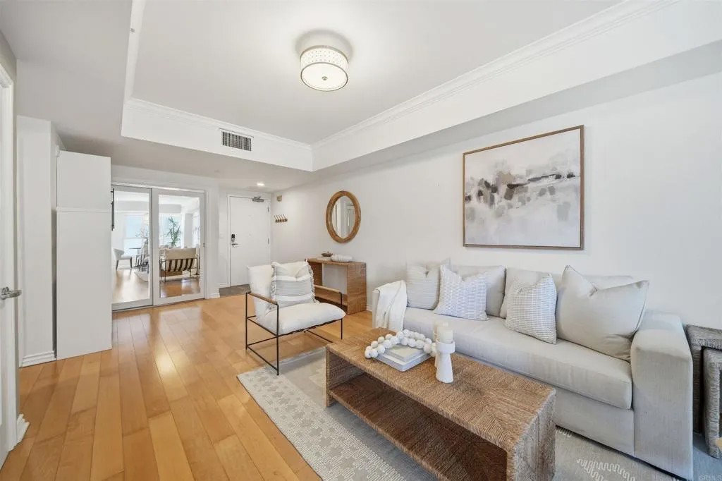 875 G Street 409