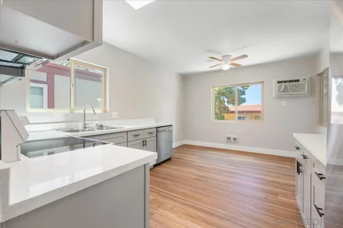 5473 Adobe Falls Rd Unit 9, San Diego, CA 92120 - #: 260016897