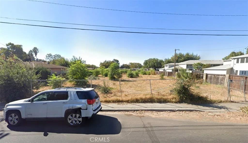Photo of 1325 Nelson AVE, Modesto, CA 95350 (MLS # AR26134258)