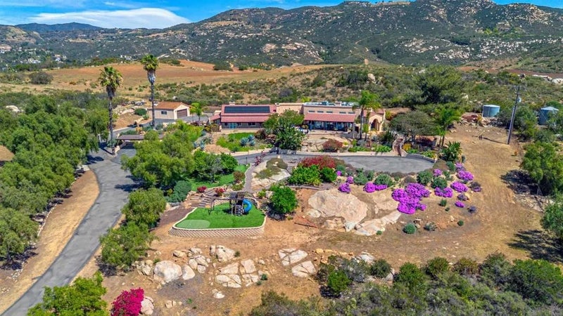 13613 Hillside Estates Drive