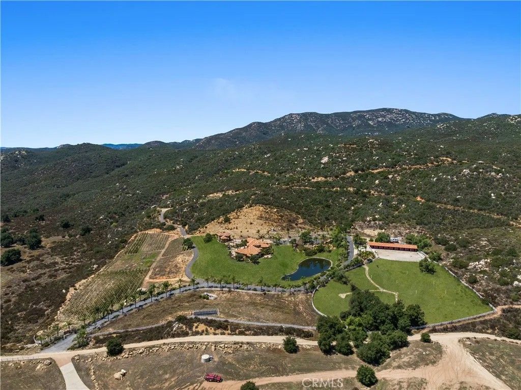 Photo of 37565 Calle De Companero, Murrieta, CA 92562 (MLS # OC26061134)