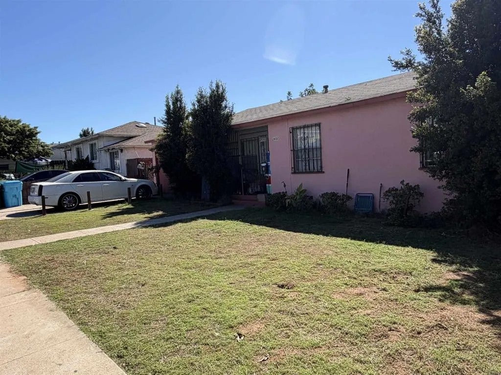 2432 Rancho Drive