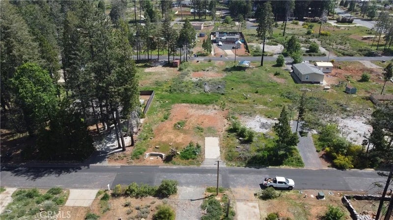 14002 Pineland