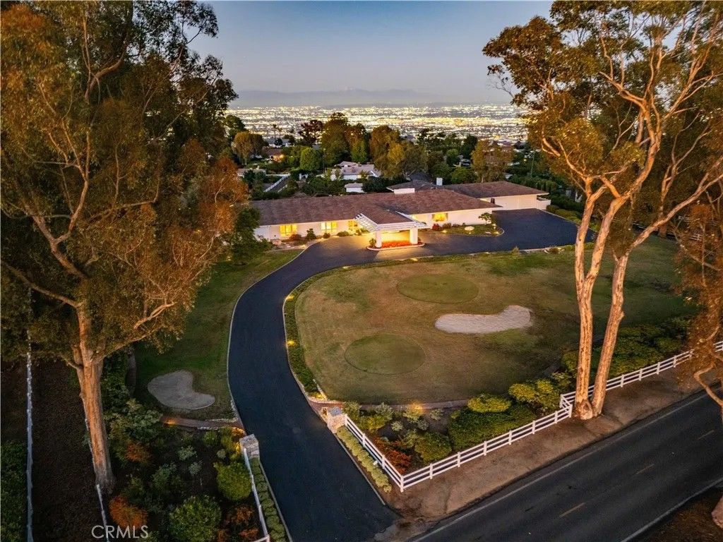 Photo of 34 Crest Rd, Rolling Hills, CA 90274 (MLS # PV26086787)