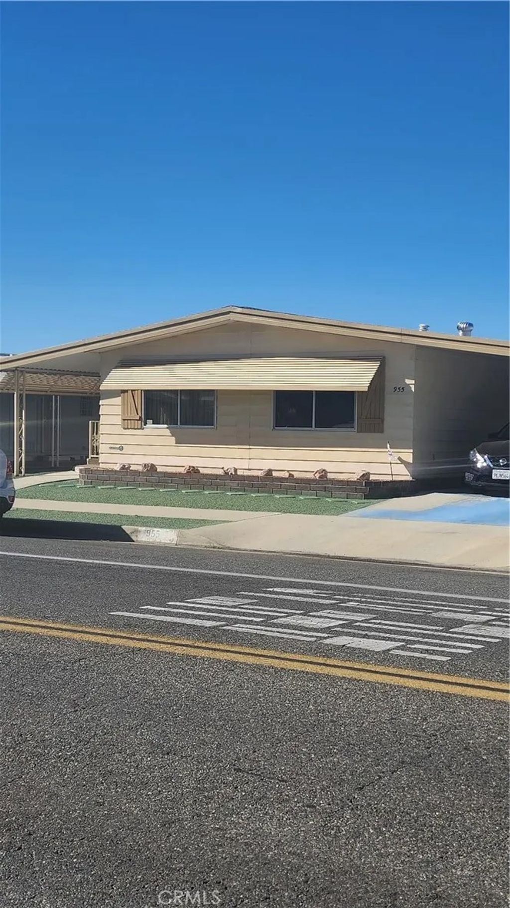 Photo of 955 S Palm Ave, Hemet, CA 92543 (MLS # PW25273655)