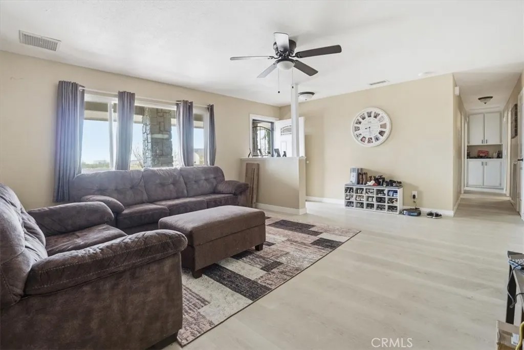 10911 Caribou Avenue