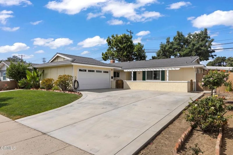 11225 Casa Street