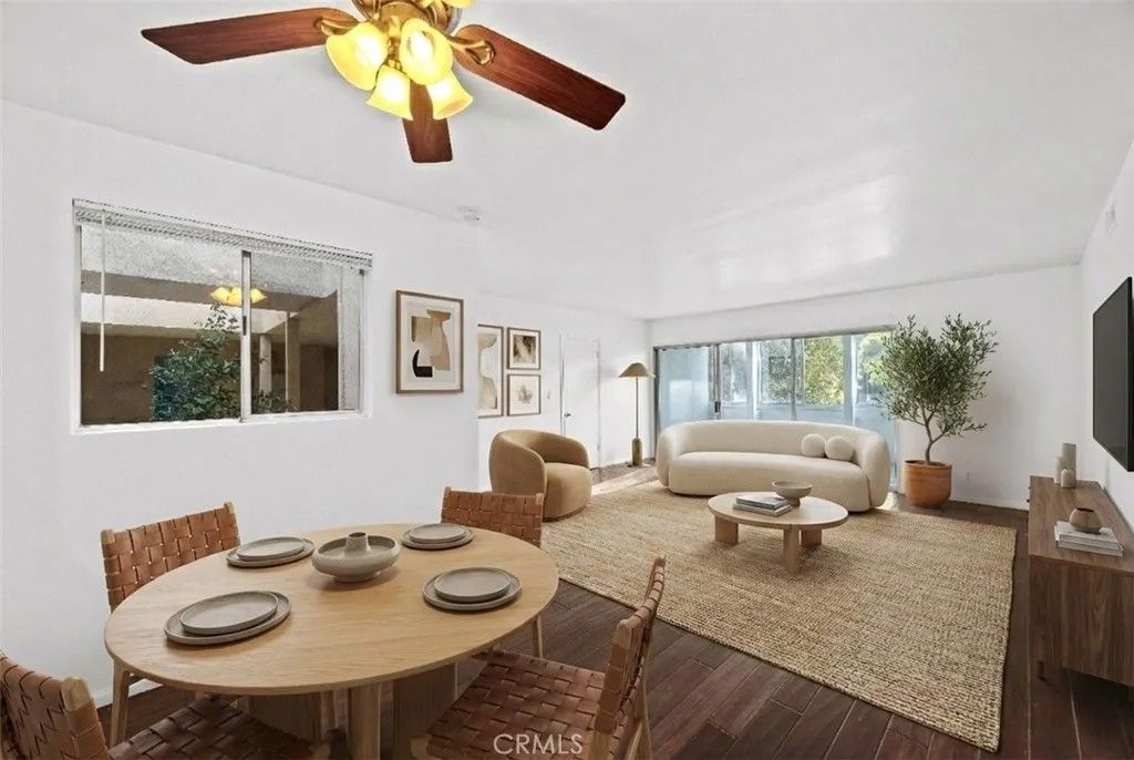 Photo of 1101 Lincoln Boulevard #1A, Santa Monica, CA 90403 (MLS # PV26010400)