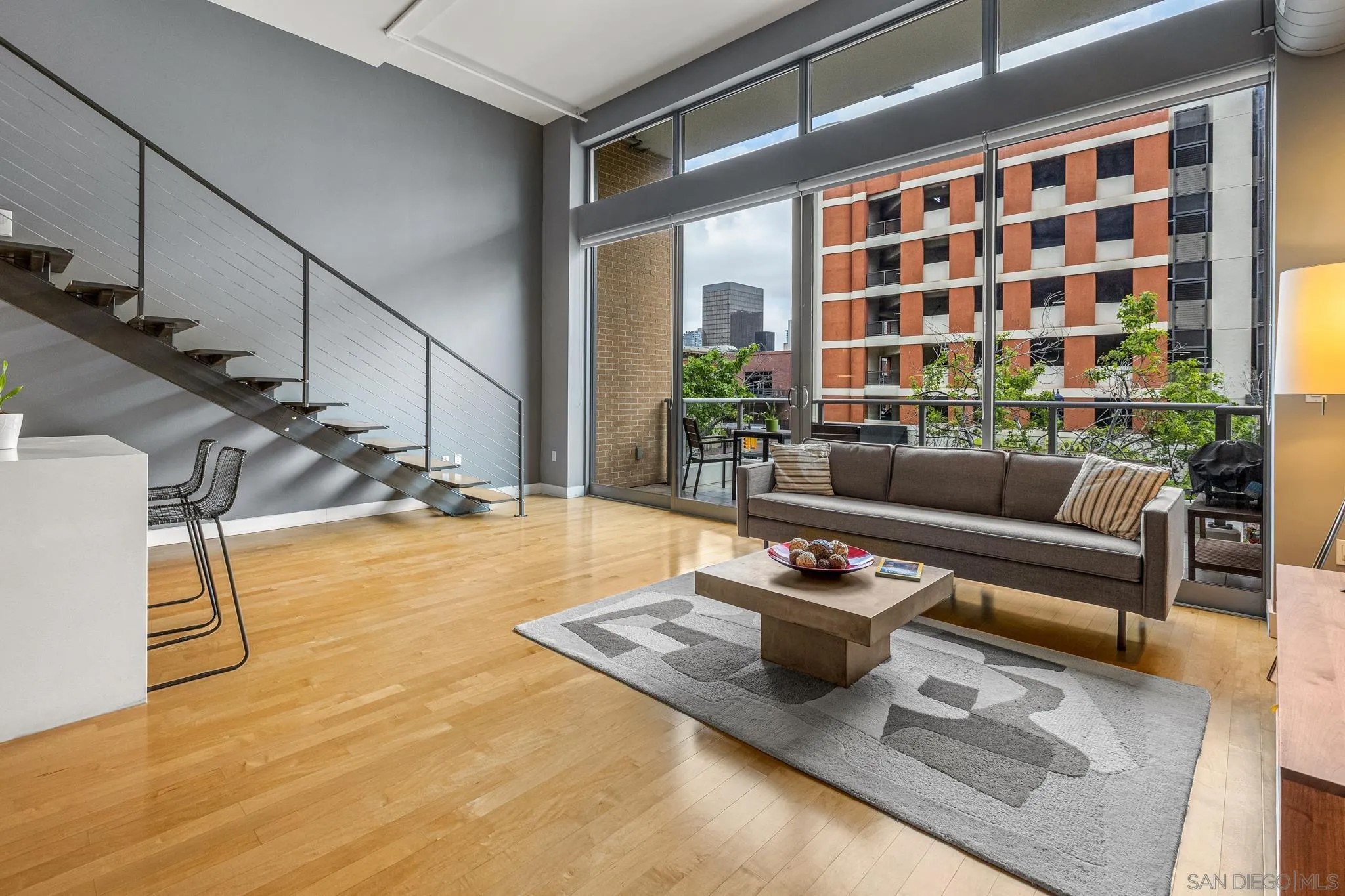 575 6Th Ave 207
