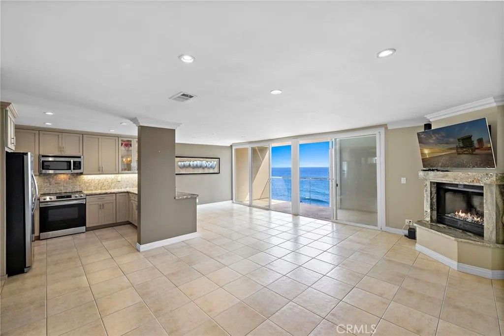 Photo of 1585 S Coast Hwy #65, Laguna Beach, CA 92651 (MLS # LG26011449)