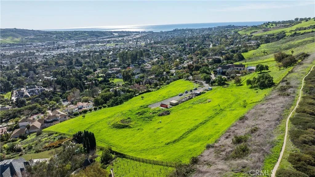 Photo of 31641 Peppertree Bend, San Juan Capistrano, CA 92675 (MLS # OC26172459)