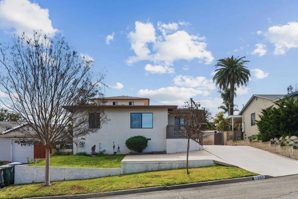 Photo of 1387 Weers St, El Cajon, CA 92020 (MLS # NDP2601493)