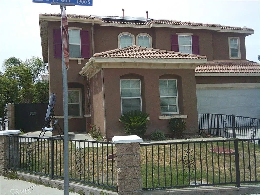 Photo of 1922 Byron Street, San Jacinto, CA 92583 (MLS # SW26083268)
