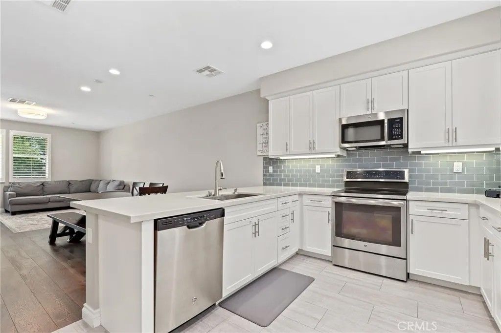 Photo of 649 W Foothill Boulevard #2, Glendora, CA 91741 (MLS # PW26040731)