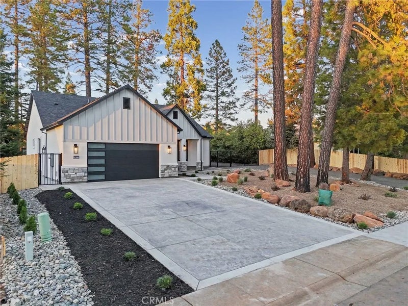 1677 Paradisewood Drive