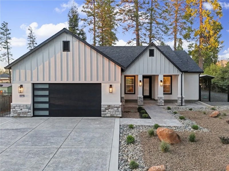 1677 Paradisewood Drive
