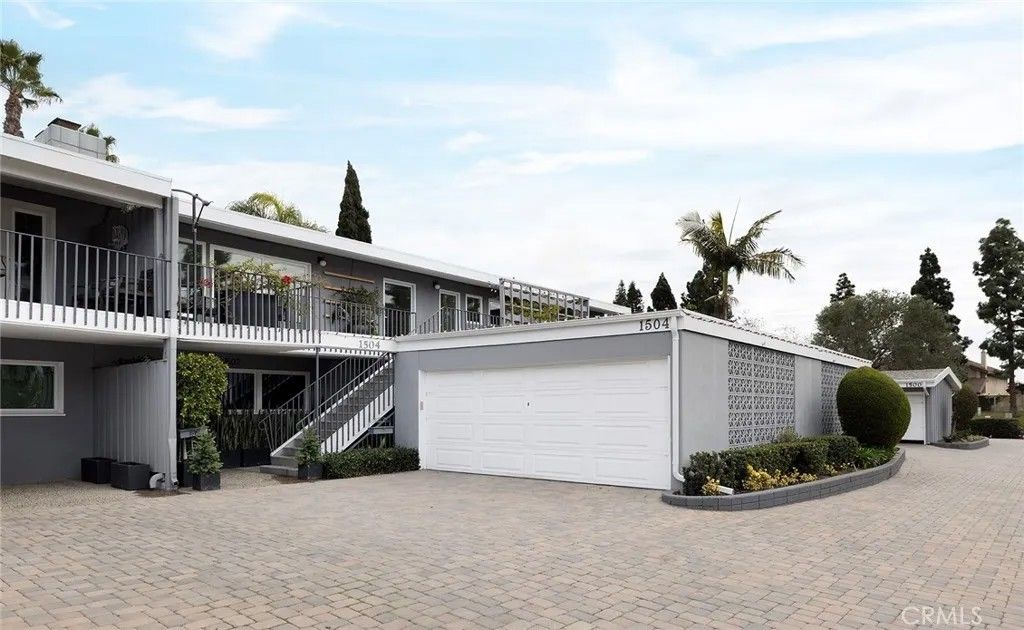 Photo of 1504 Westcliff Drive #5, Newport Beach, CA 92660 (MLS # NP25235072)