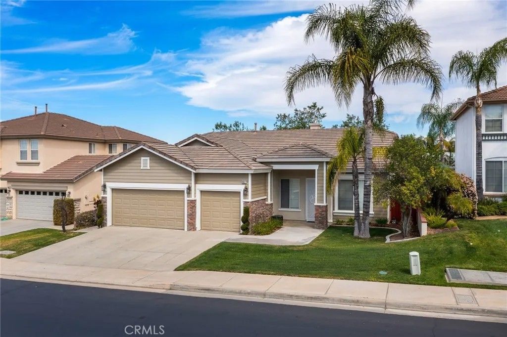 Photo of 19377 Mt Wasatch Dr, Riverside, CA 92508 (MLS # IG26056889)