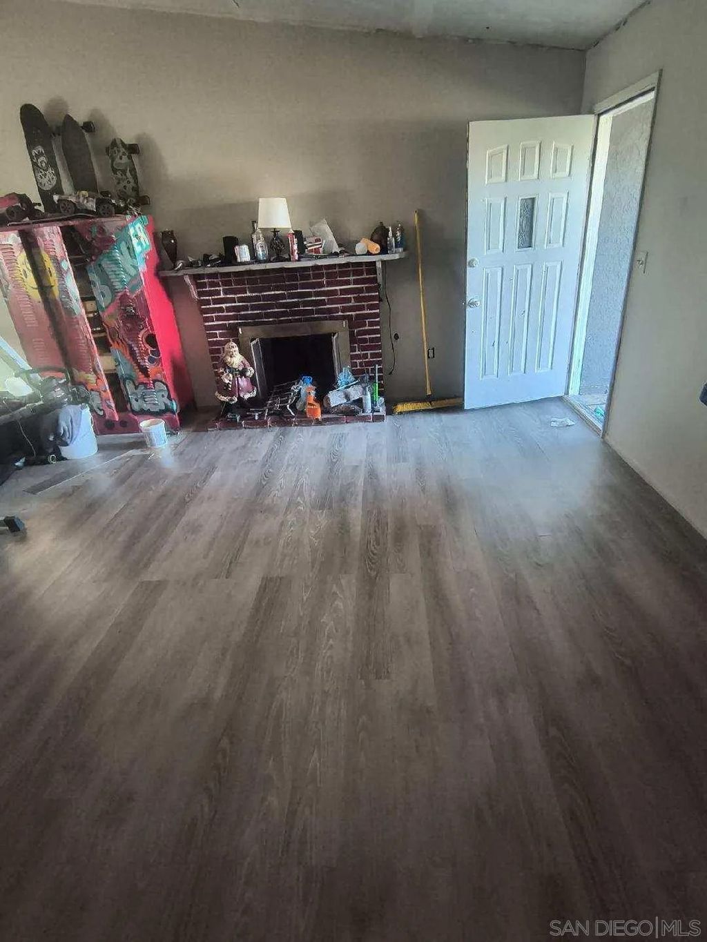 Photo of 11588 Hemlock Ave, Hesperia, CA 92345 (MLS # 260004733)