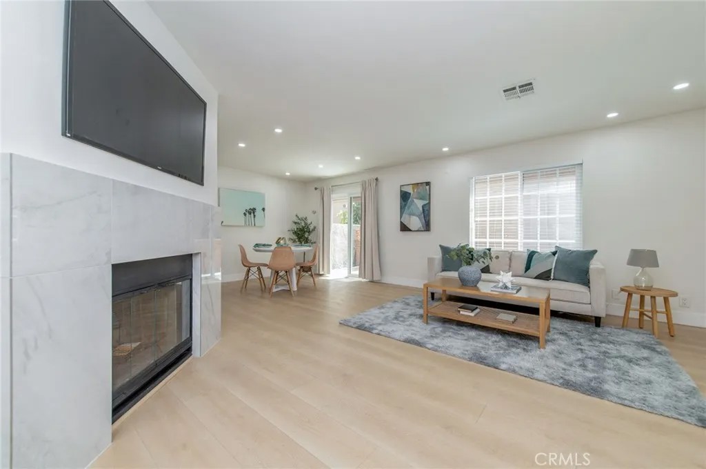 14689 Moon Crest Lane C