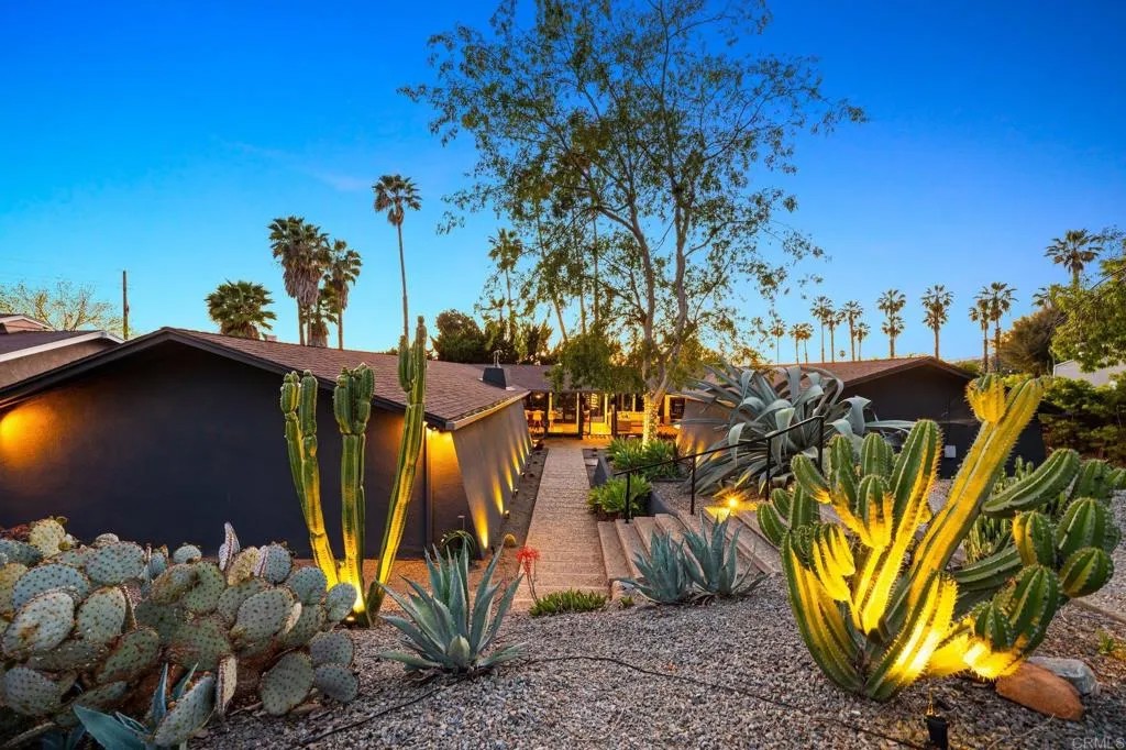 754 El Rancho Drive