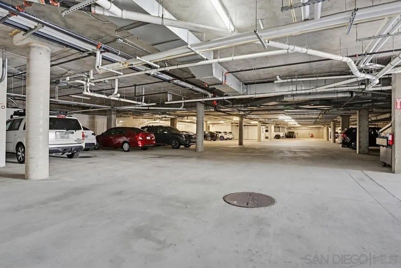 4100 Voltaire St 210