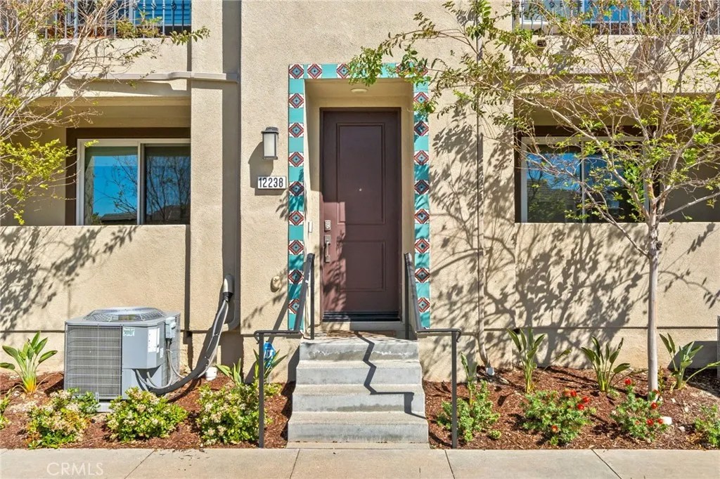 12238 Veranda