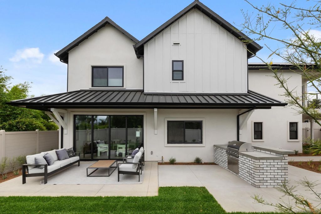 Photo of 3739 Adams St, Carlsbad, CA 92008 (MLS # 250044422)