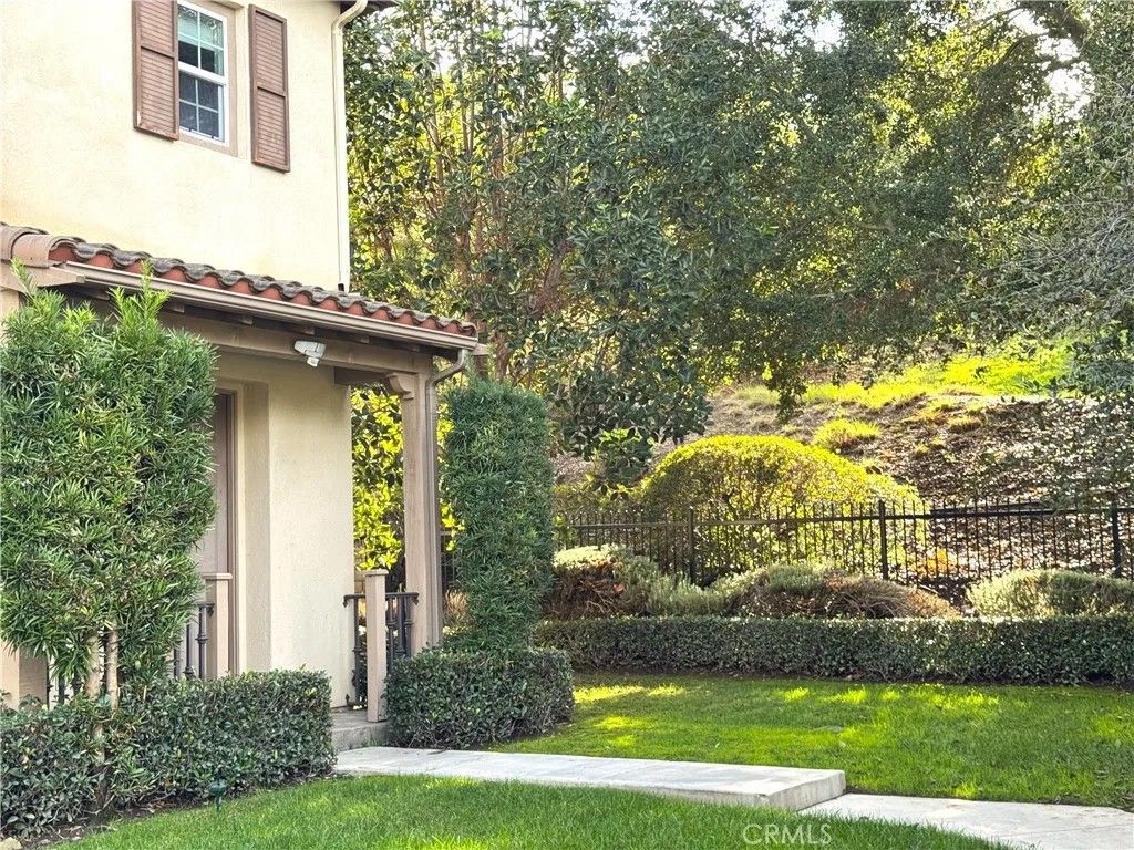 Photo of 2 Honeydew, Irvine, CA 92603 (MLS # OC25265001)