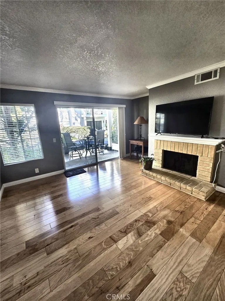 1275 W Capitol 113