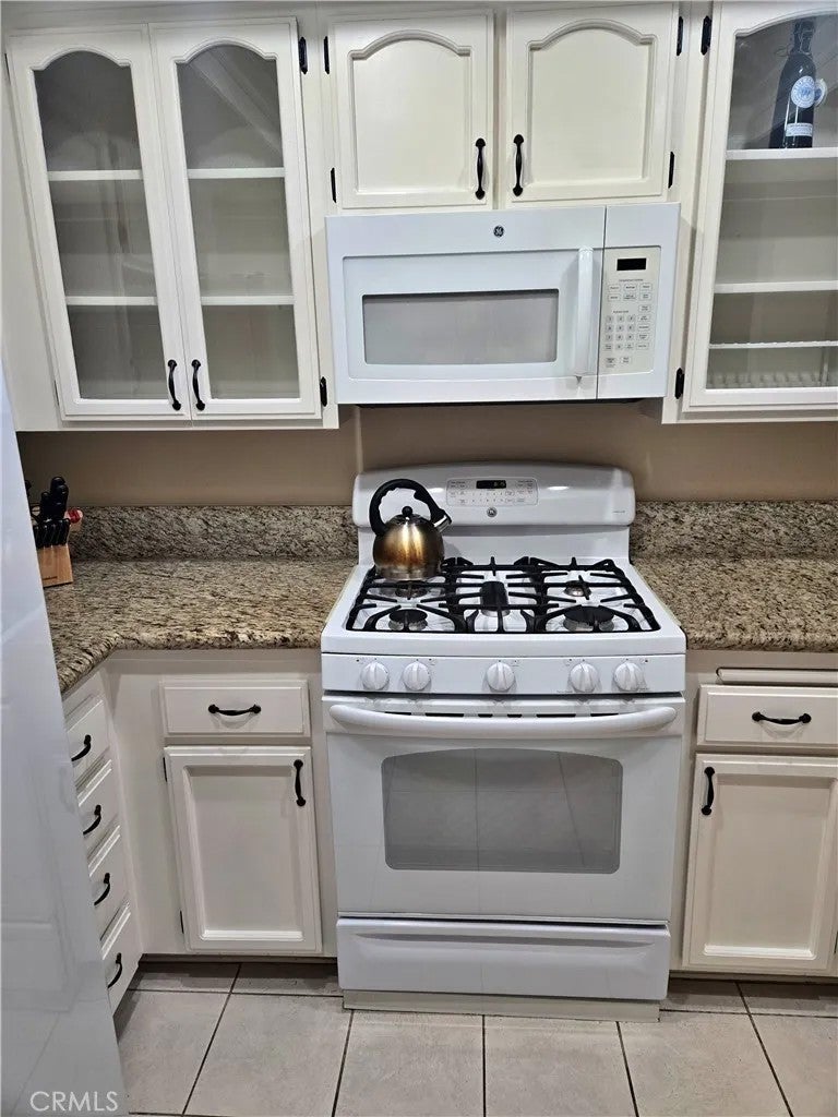 1275 W Capitol 113