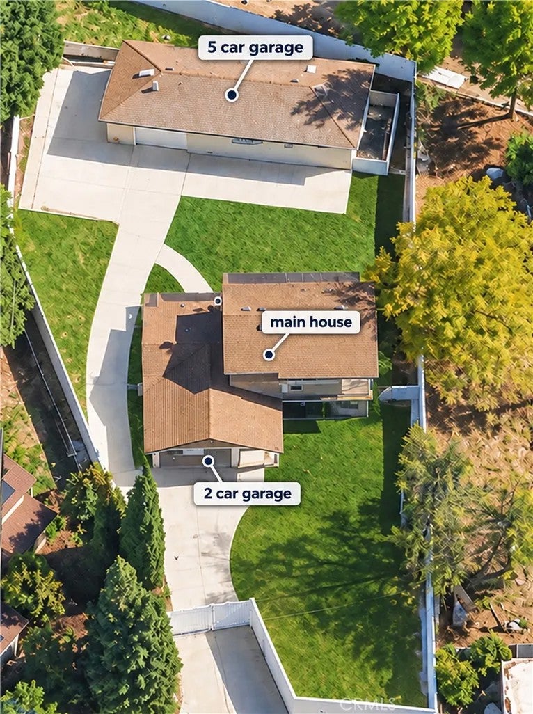 10252 Haines Canyon